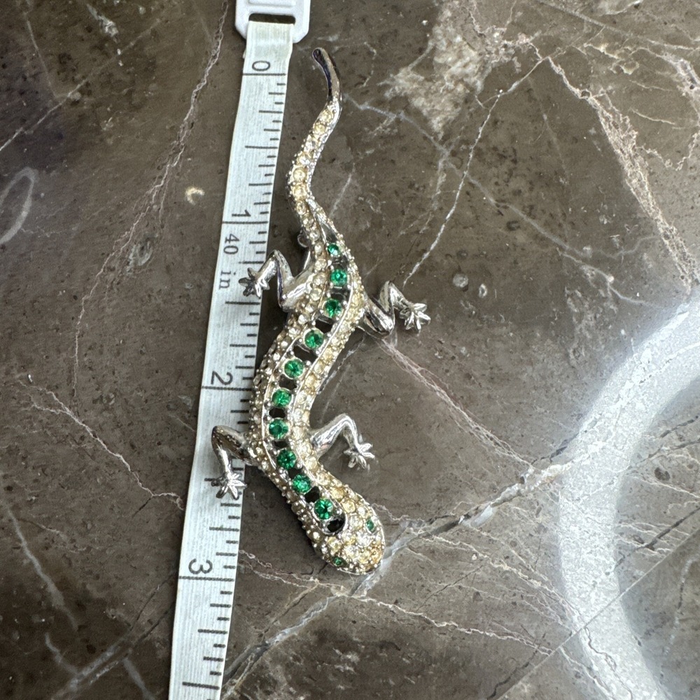 butler wilson Vintage Salamander Lizard Brooch Silver Tone Green Rhinestones 3"